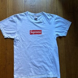 Vintage 2007 Supreme Box Logo Bogo Tee Shirt
